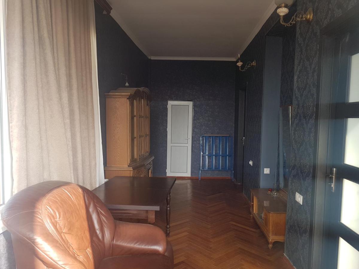 Romson Hotel Tbilisi Buitenkant foto
